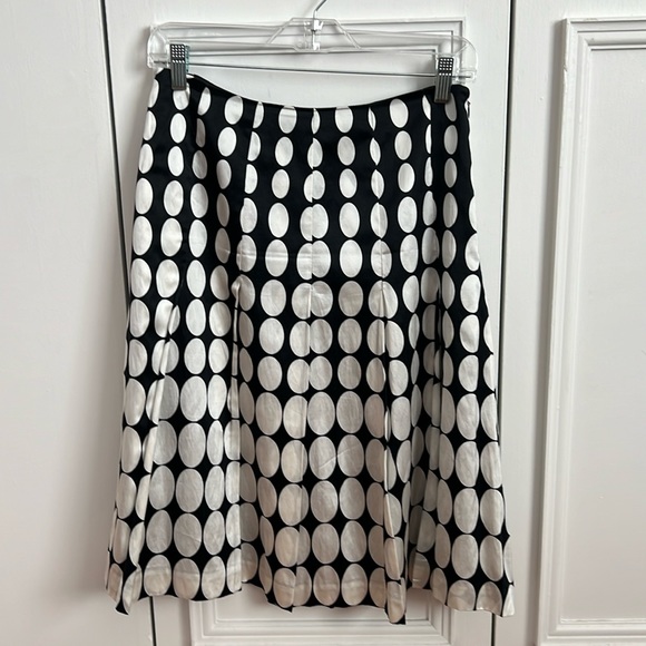 POLKADOT PLEATED SKIRT - Picture 1 of 5